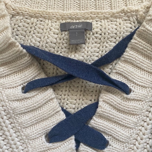 Cropped Aerie Sweater - Picture 3 of 3